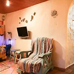 Silence's Cave Rural House *