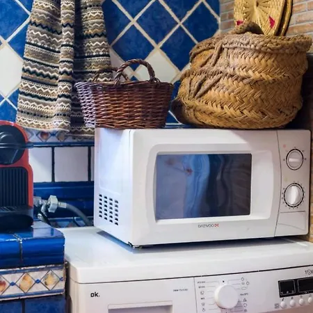 Silence's Cave Rural House * Артенара