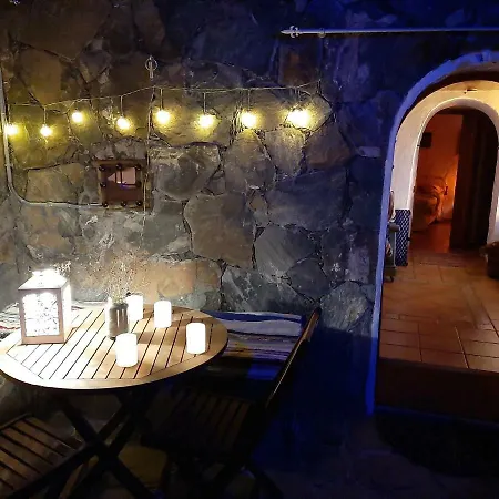 Silence's Cave Rural House Дом отдыха *