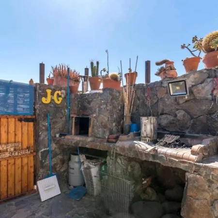 Silence's Cave Rural House *