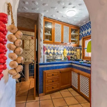 Silence's Cave Rural House Artenara