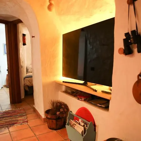 Silence's Cave Rural House * Artenara